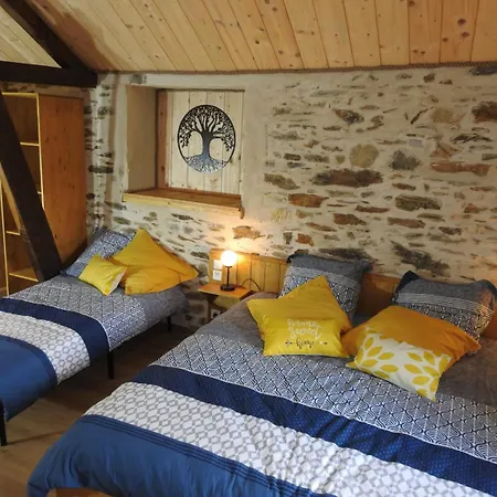 D'hotes De Charme Pierres Anciennes, Confort Et Nature *